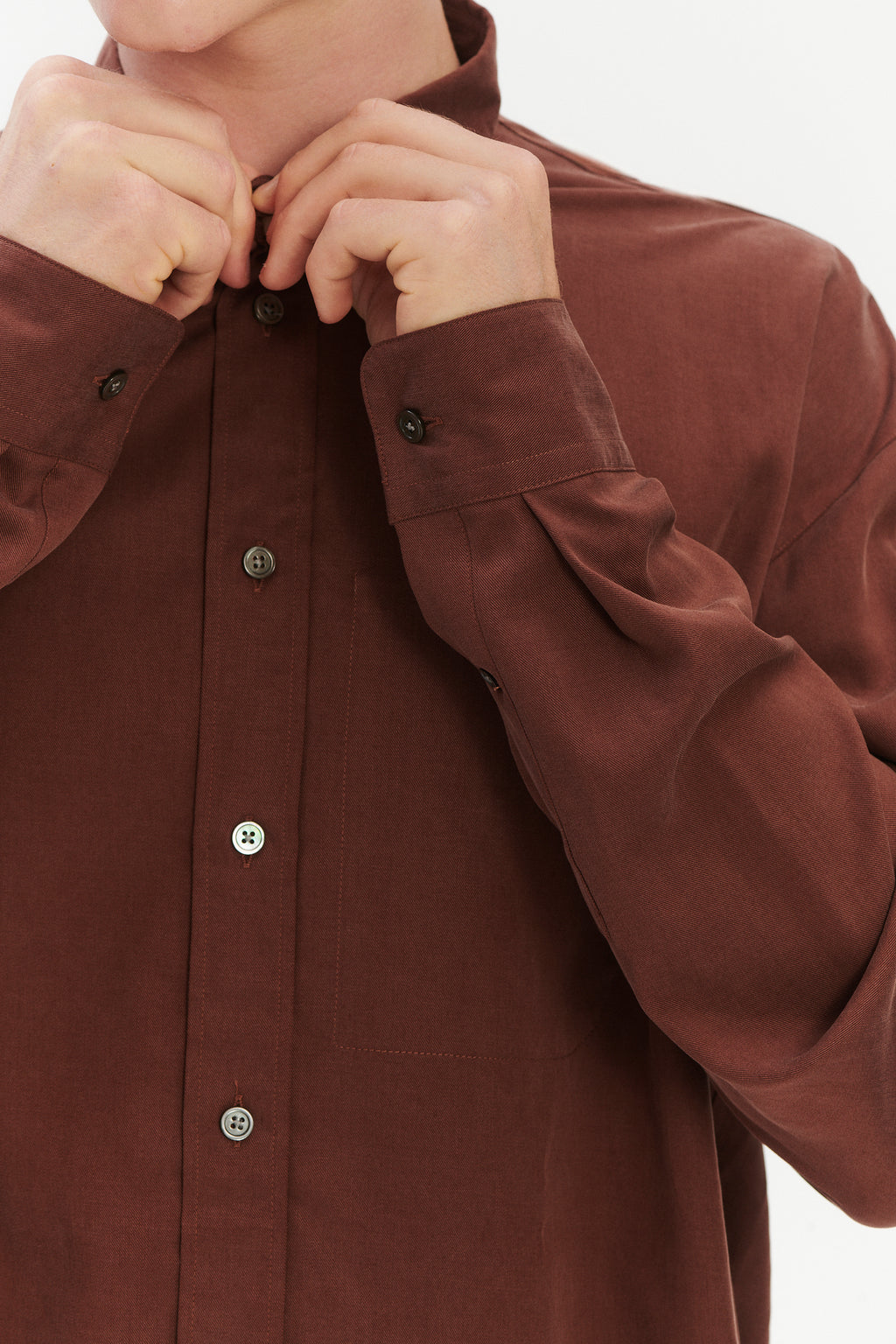 Oversized Shirt in a Japanese Blend of Lyocell and Cotton in Brown