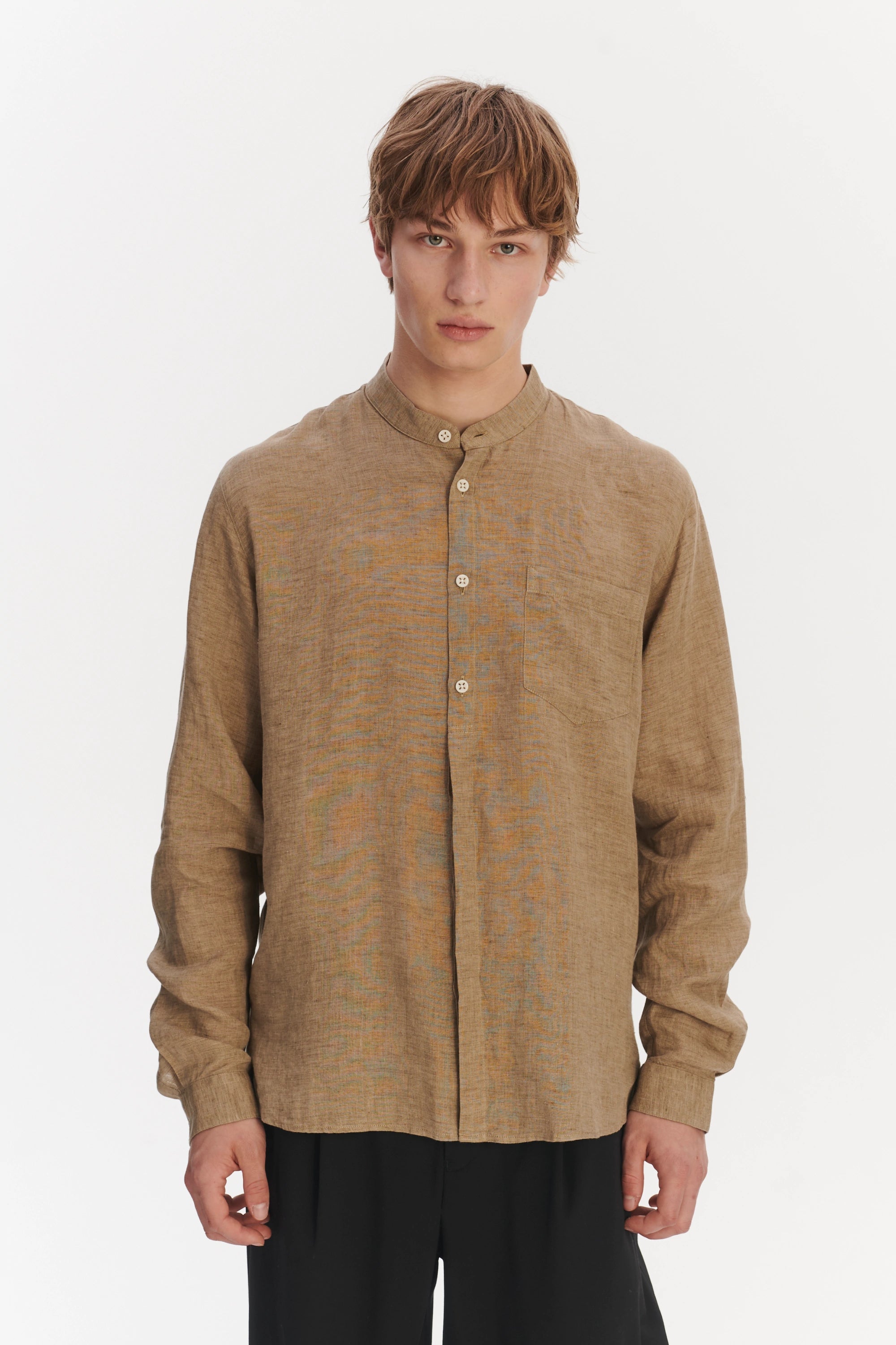 Zen Grandad Collar Shirt in a Khaki Portuguese Linen