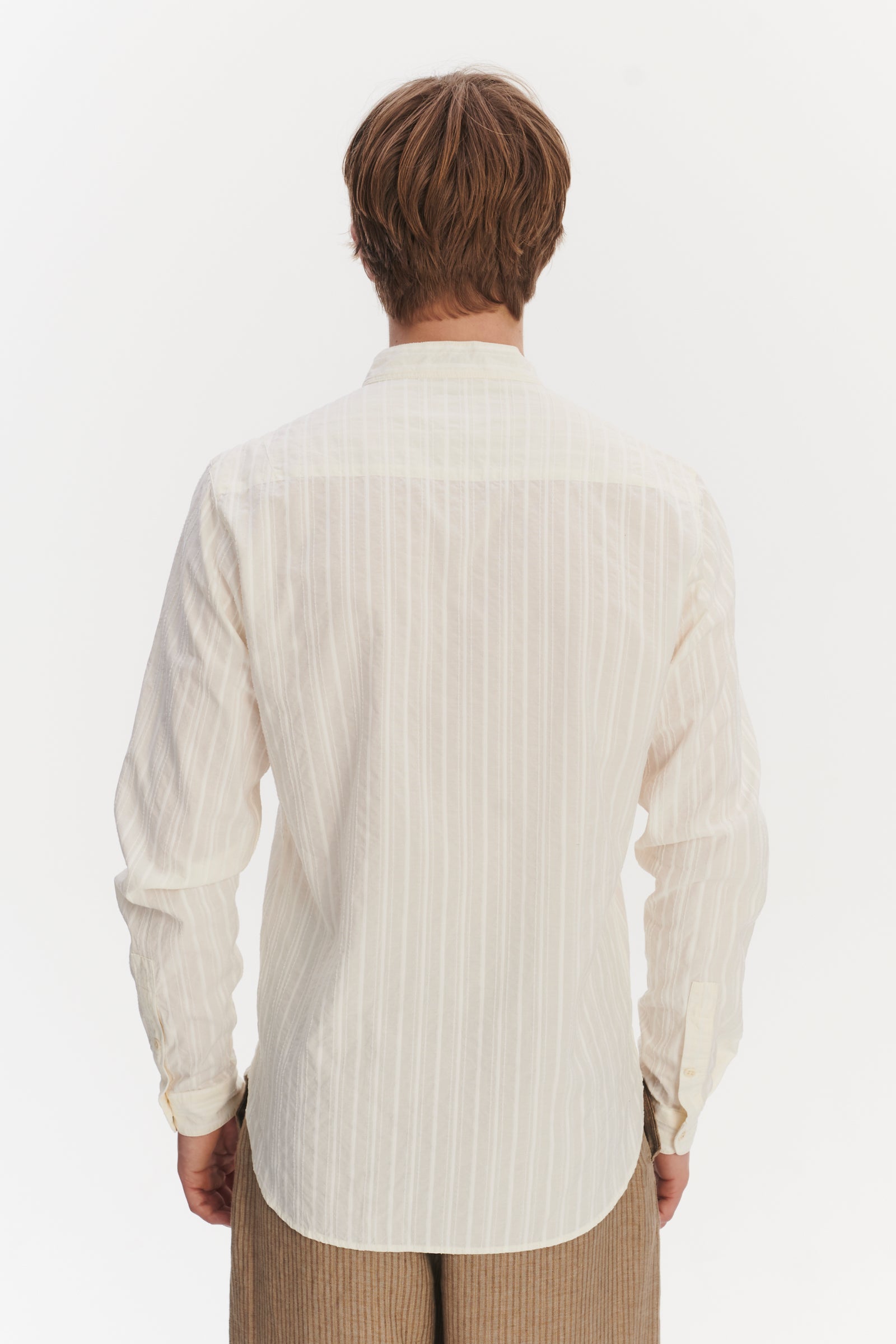 Zen Shirt in an Off-White Structural Tonal Striped Italian Cotton