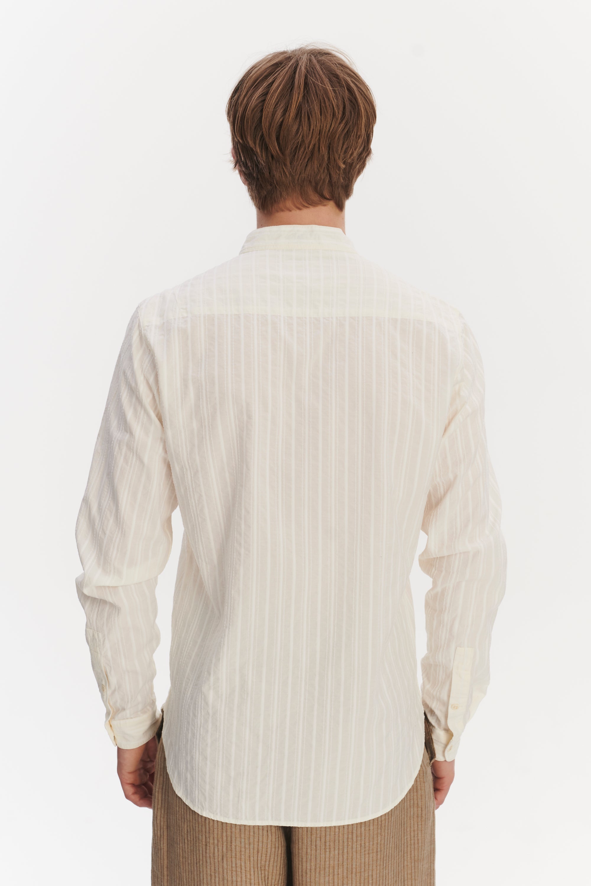 Zen Shirt in an Off-White Structural Tonal Striped Italian Cotton