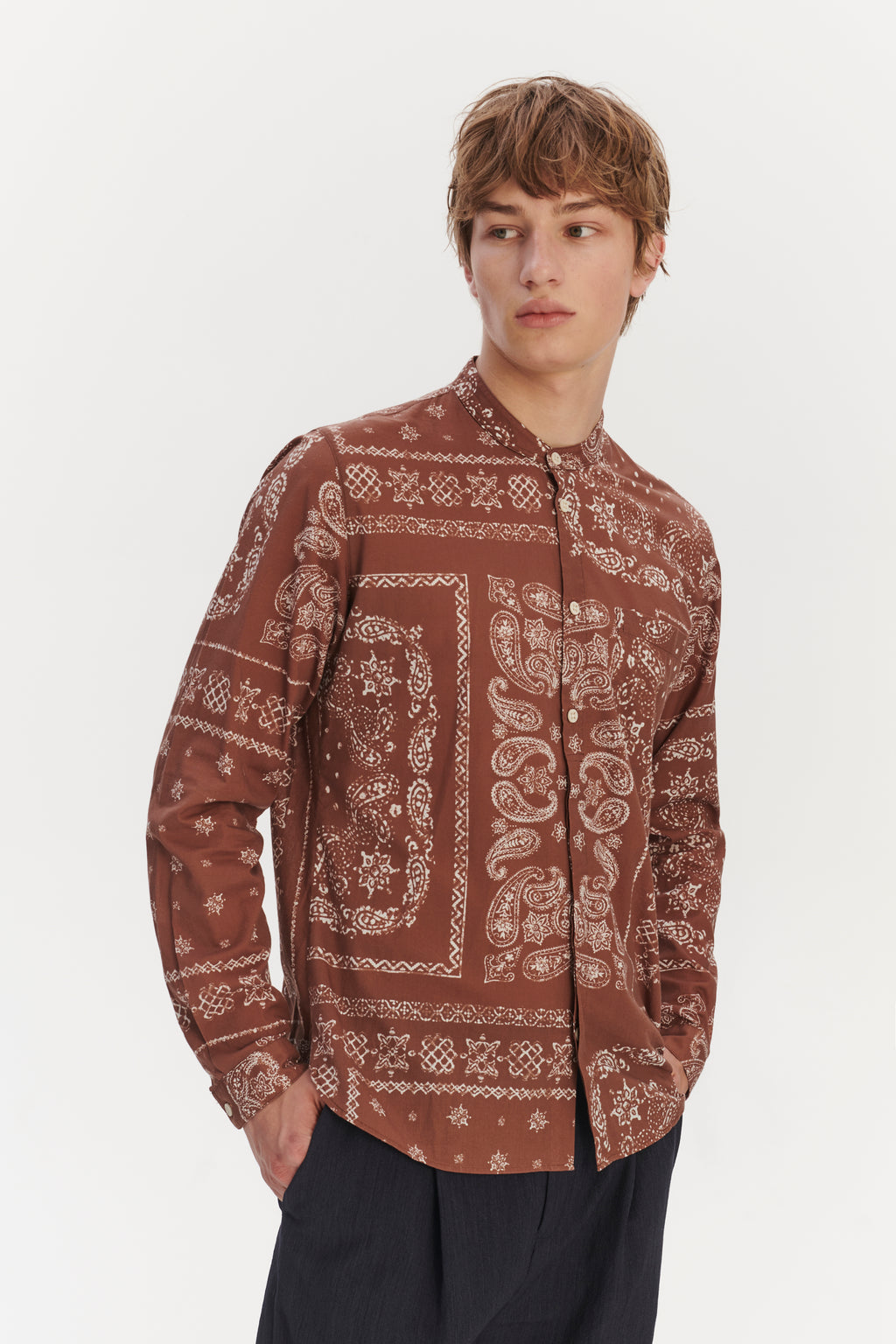 Zen Grandad Collar Shirt in a Rusty Chestnut Airy Bandana Print Italian Cotton