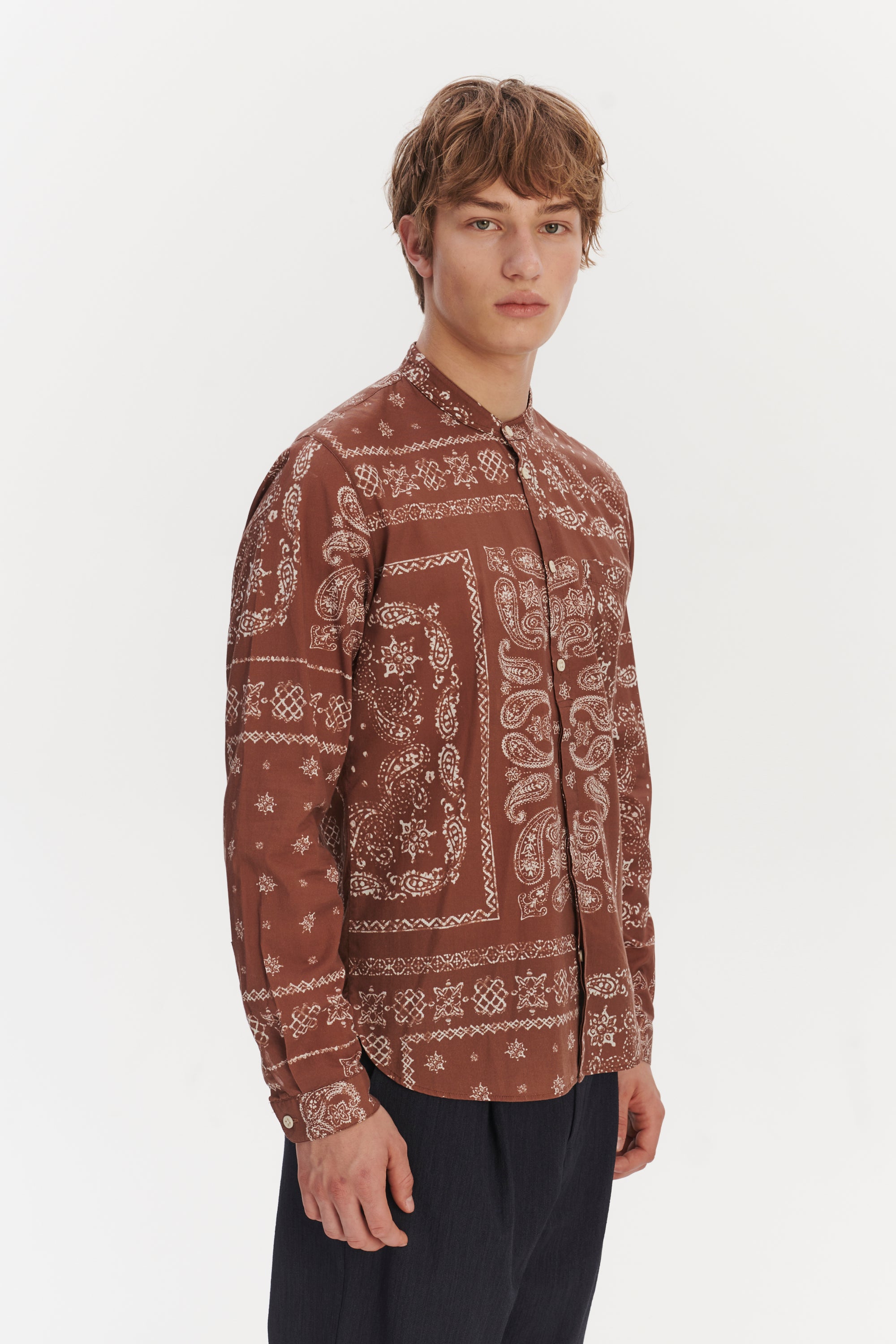 Zen Grandad Collar Shirt in a Rusty Chestnut Airy Bandana Print Italian Cotton