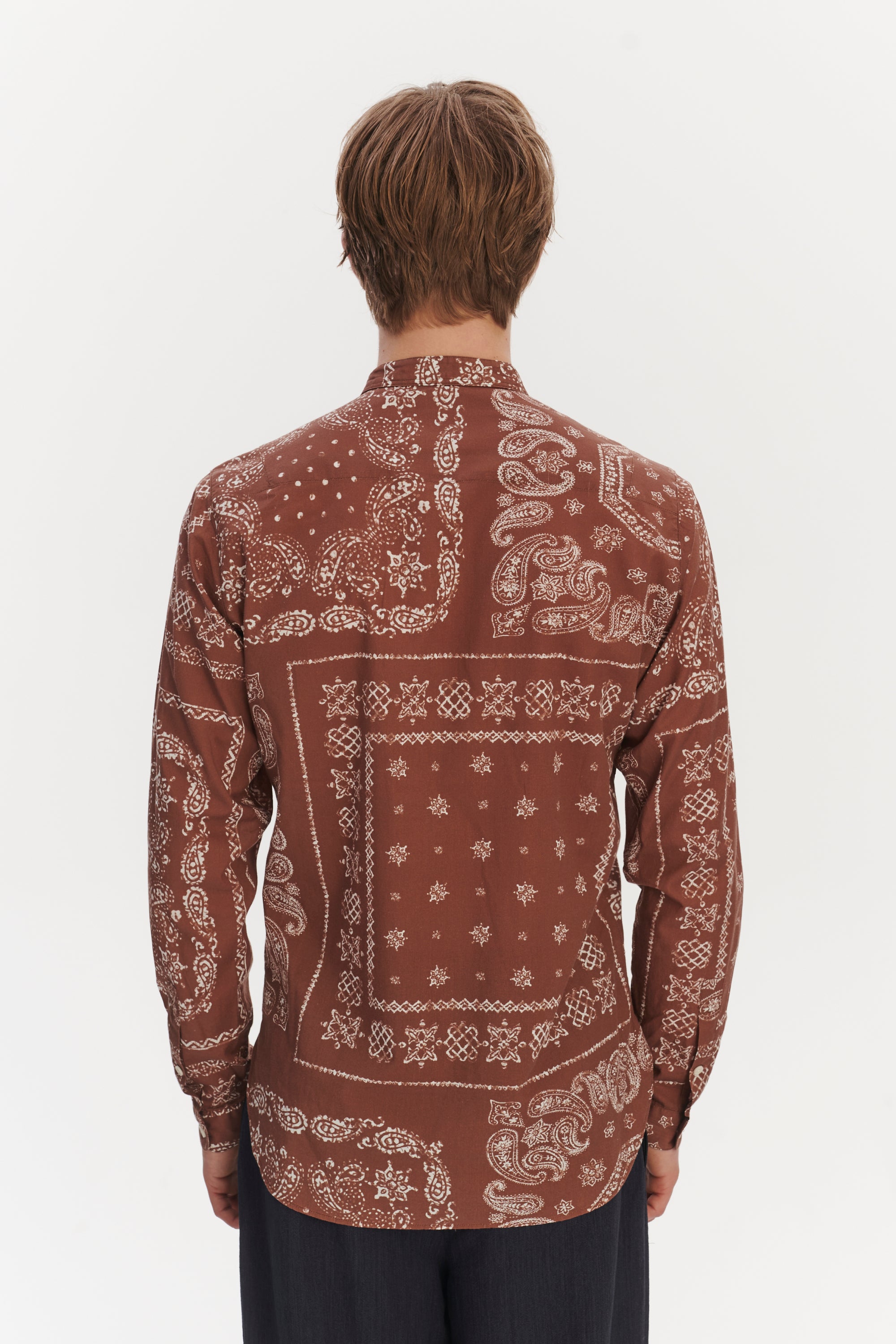 Zen Grandad Collar Shirt in a Rusty Chestnut Airy Bandana Print Italian Cotton