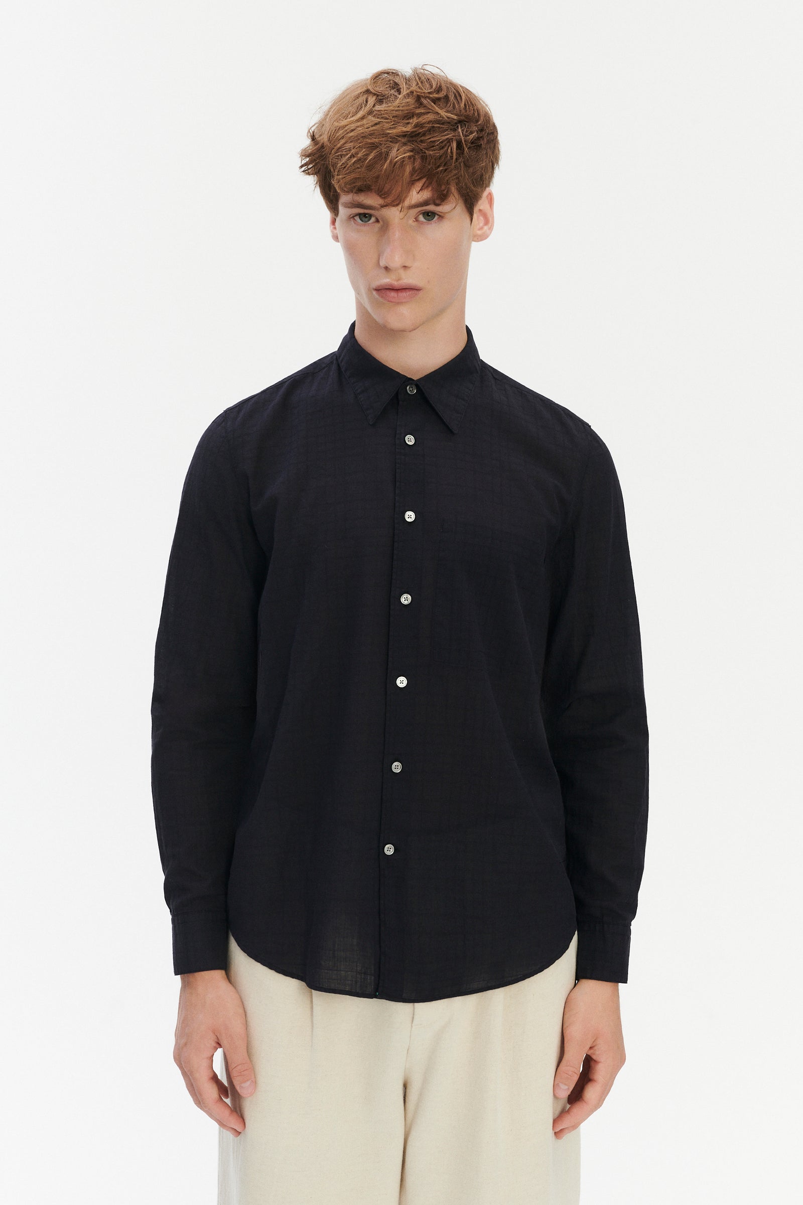 Feel Good Shirt in a Profound Black Italian Dobby Cotton