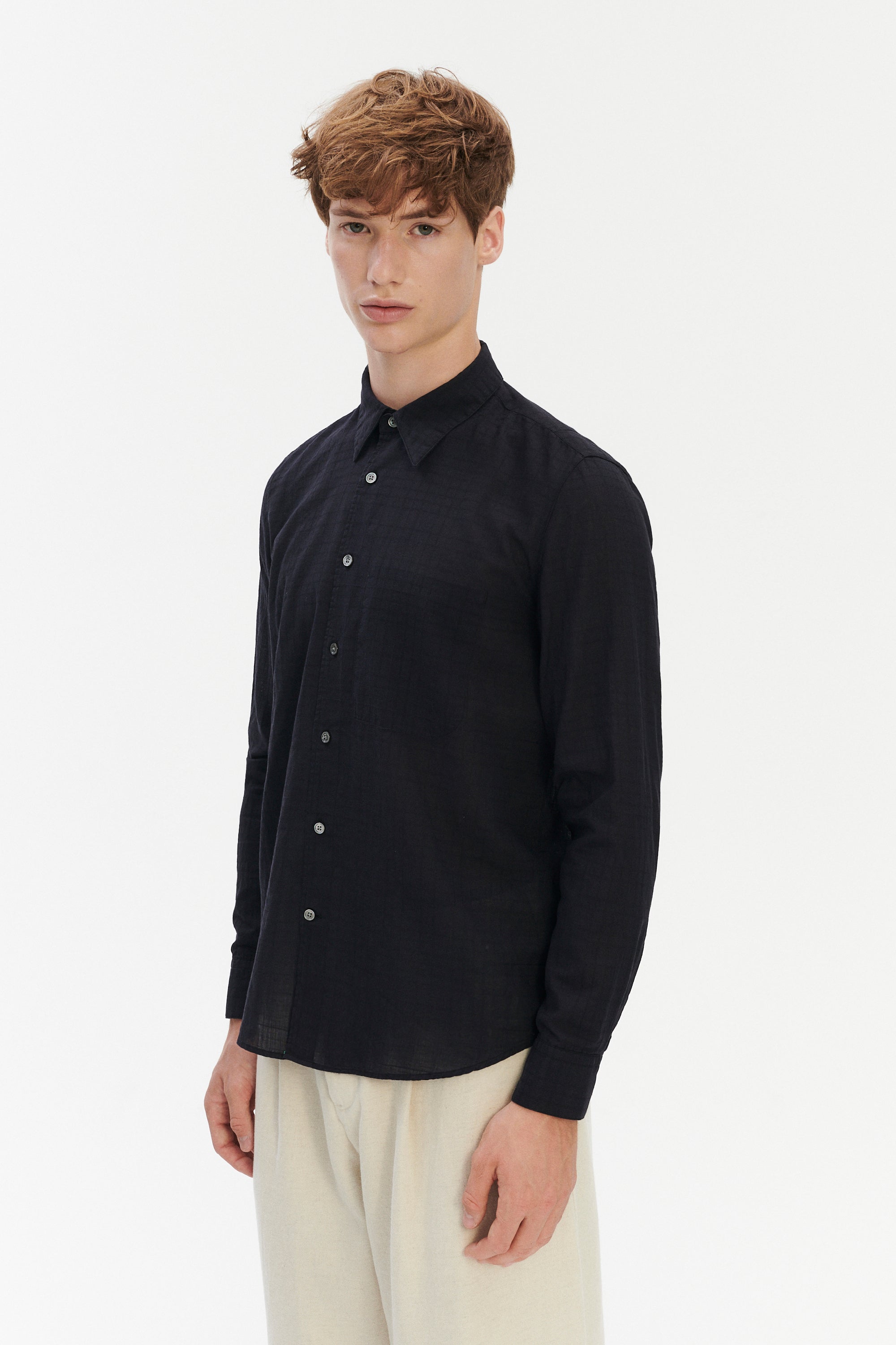 Feel Good Shirt in Airy Structural Italian Cotton