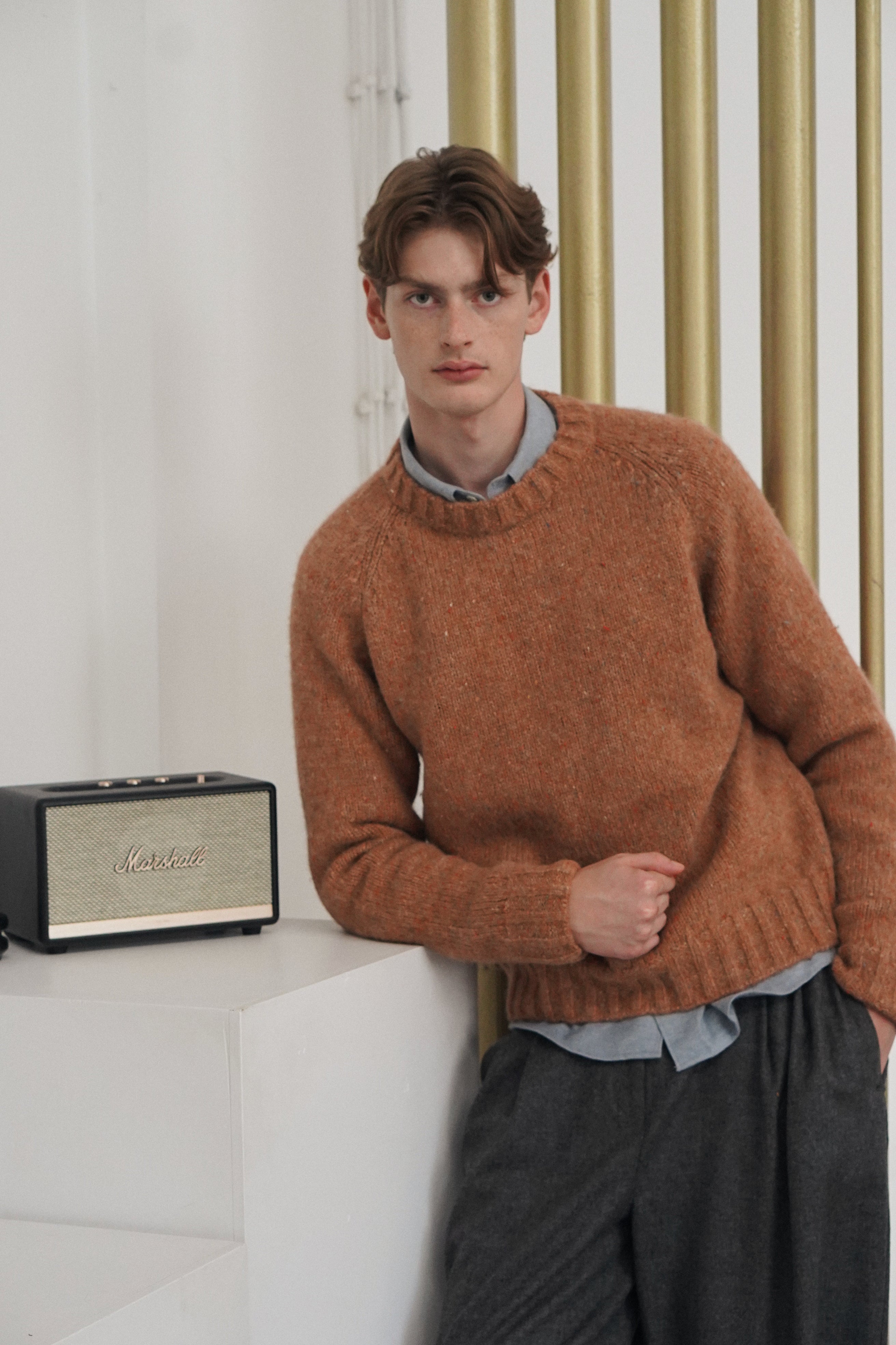 Crewneck Raglan Sweater in a Sustainable Melange Yarn – Apricot - Sample