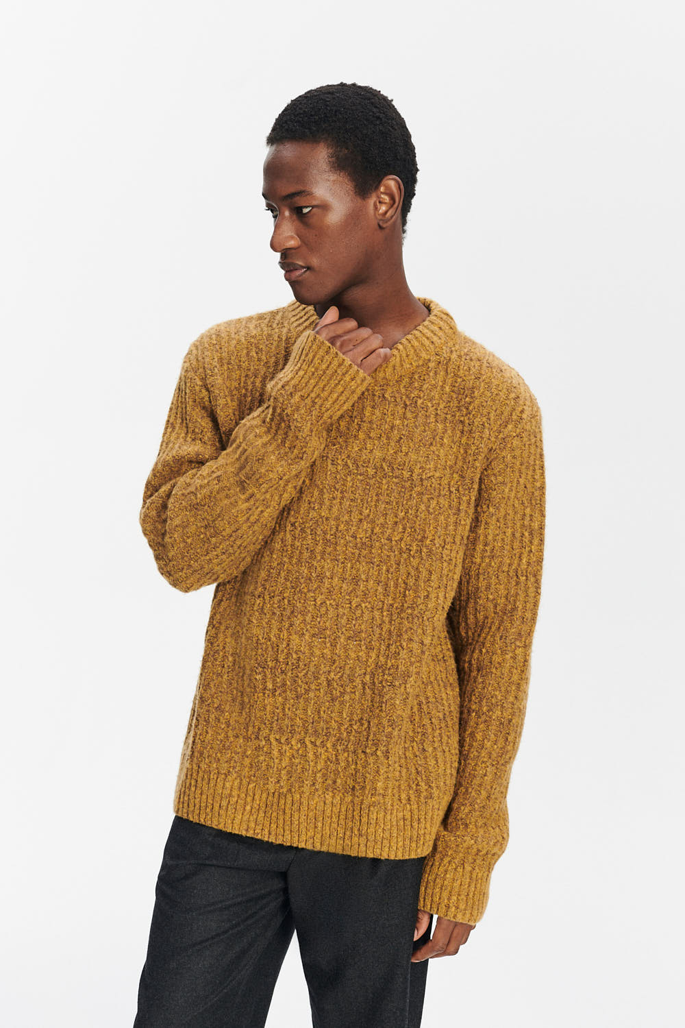 Crewneck Sweater in the Finest Italian Mustard Lambs Wool