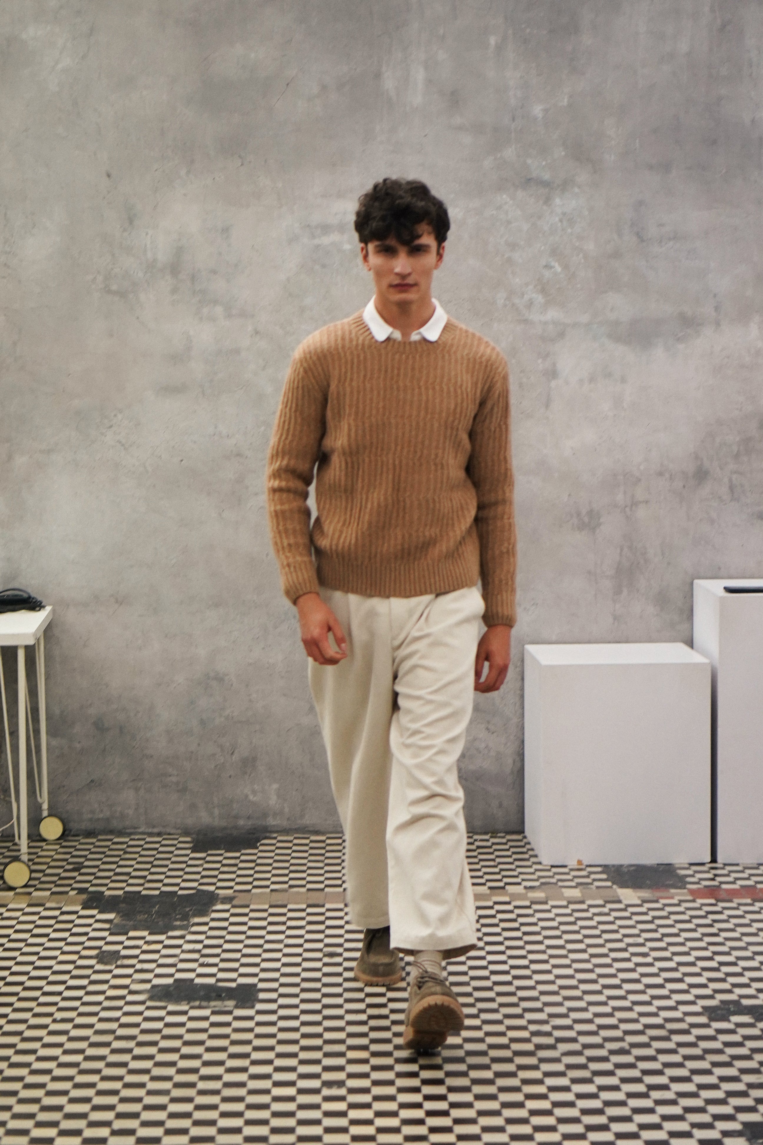 Crewneck Sweater in the Finest Beige Lambs Wool - Photoshoot Sample