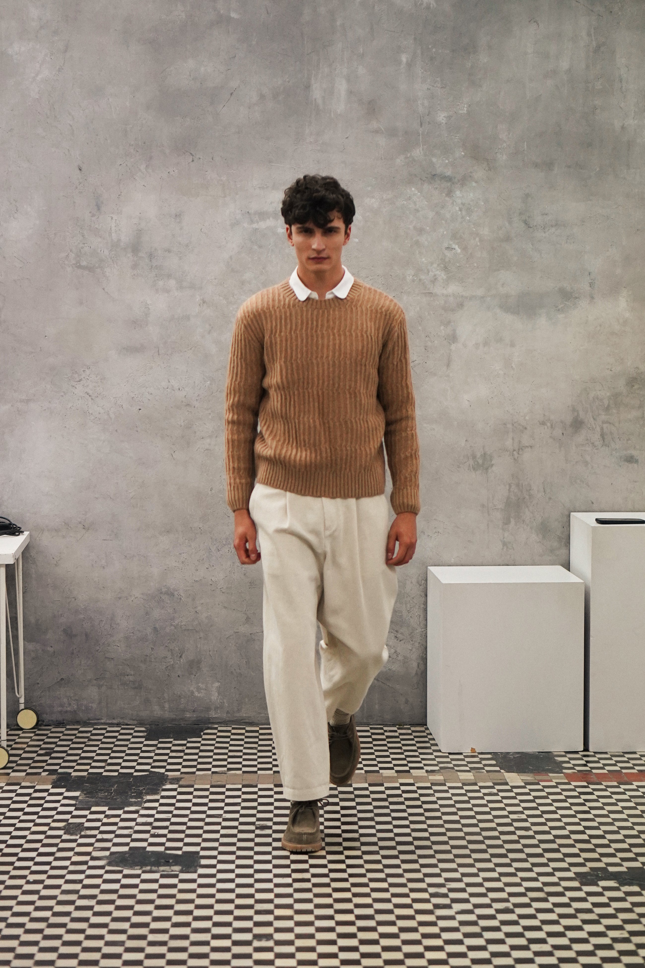 Crewneck Sweater in the Finest Beige Lambs Wool - Photoshoot Sample