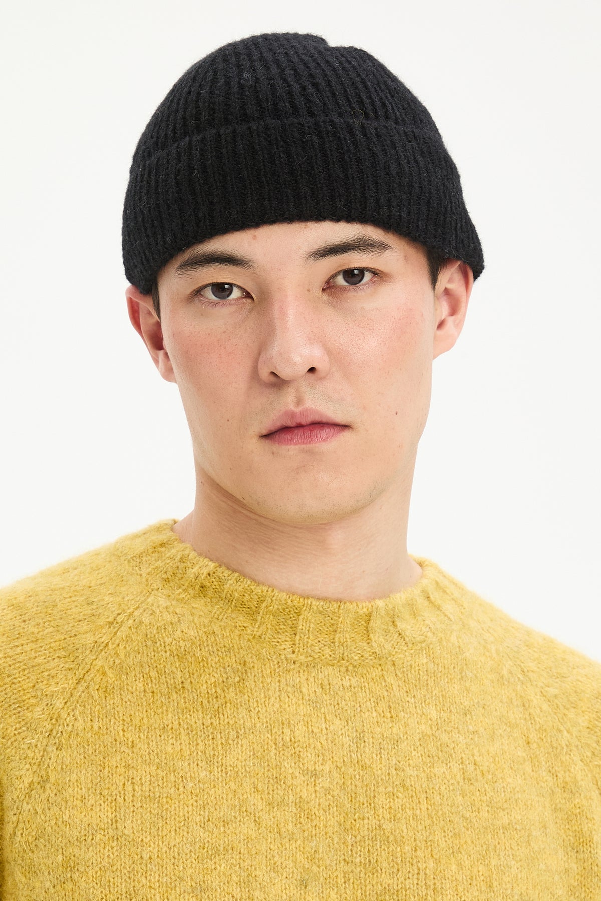 Beanie in Black Italian Alpaca