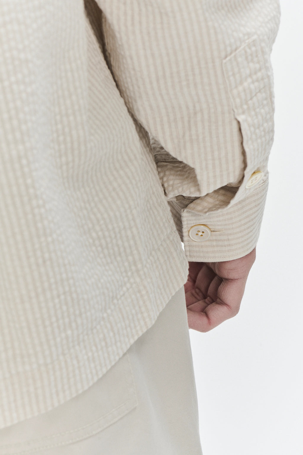 Overshirt in a Fine Beige Portuguese All Year Cotton Seersucker