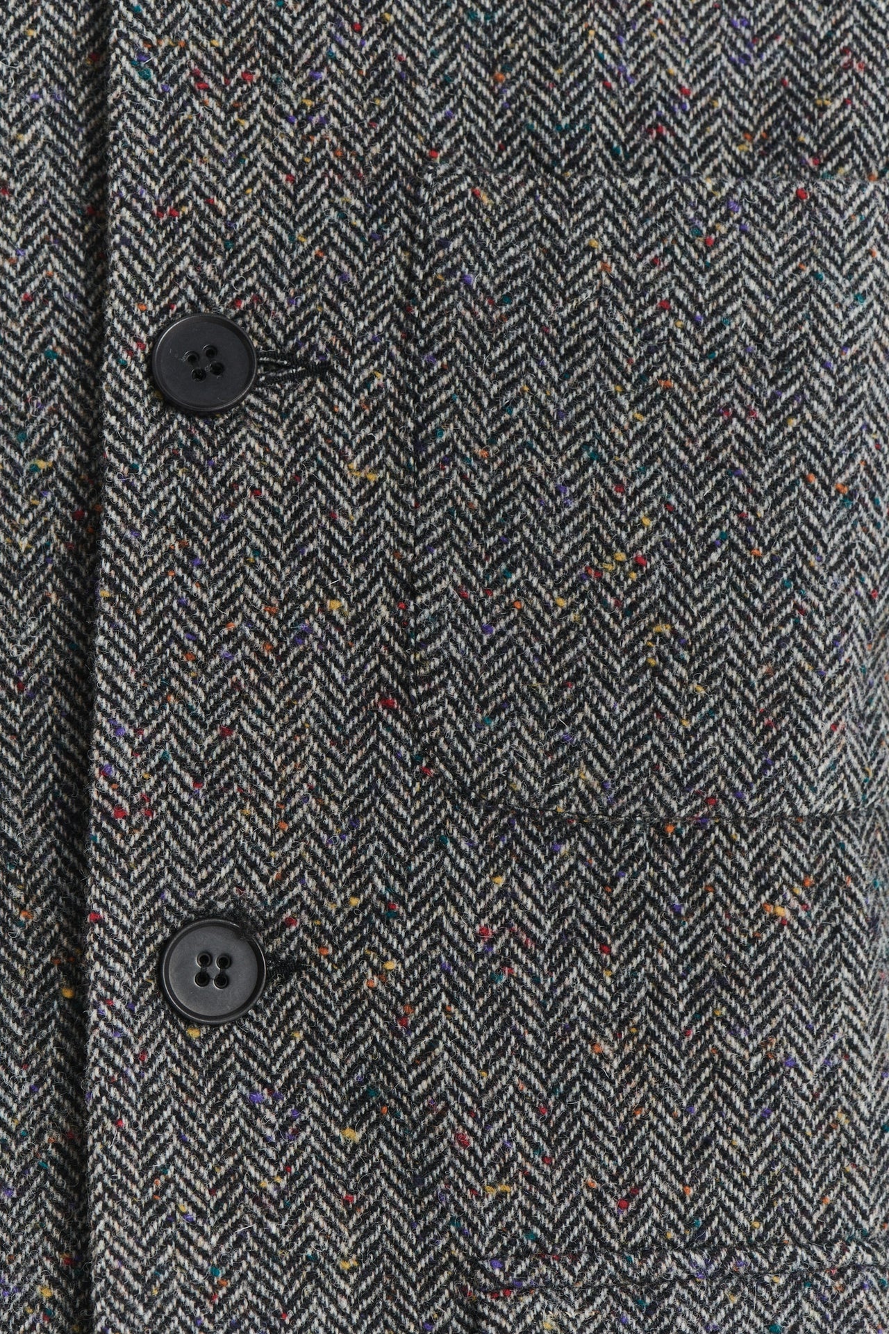 Relaxed Forest Jacket in a Grey and Black Italian Virgin Wool Herringbone Tweed with MEIDA Thermo Insulation