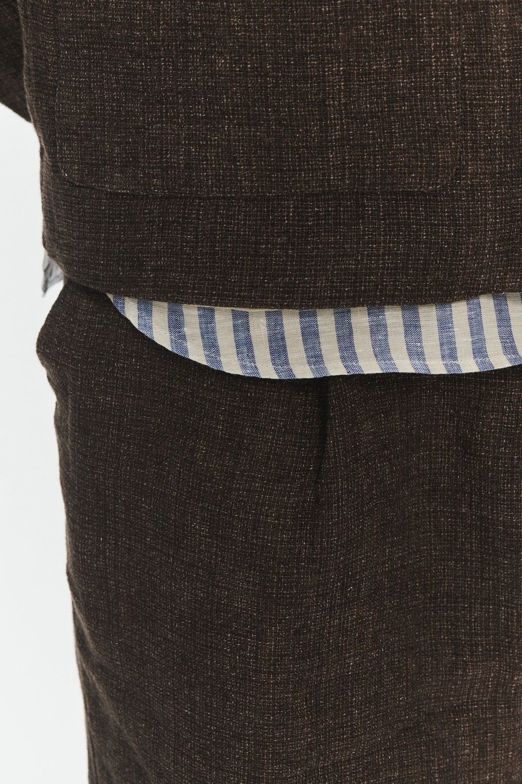 Round Collar Jacket in a Brown Fluid and Structured Italian Linen Crepe