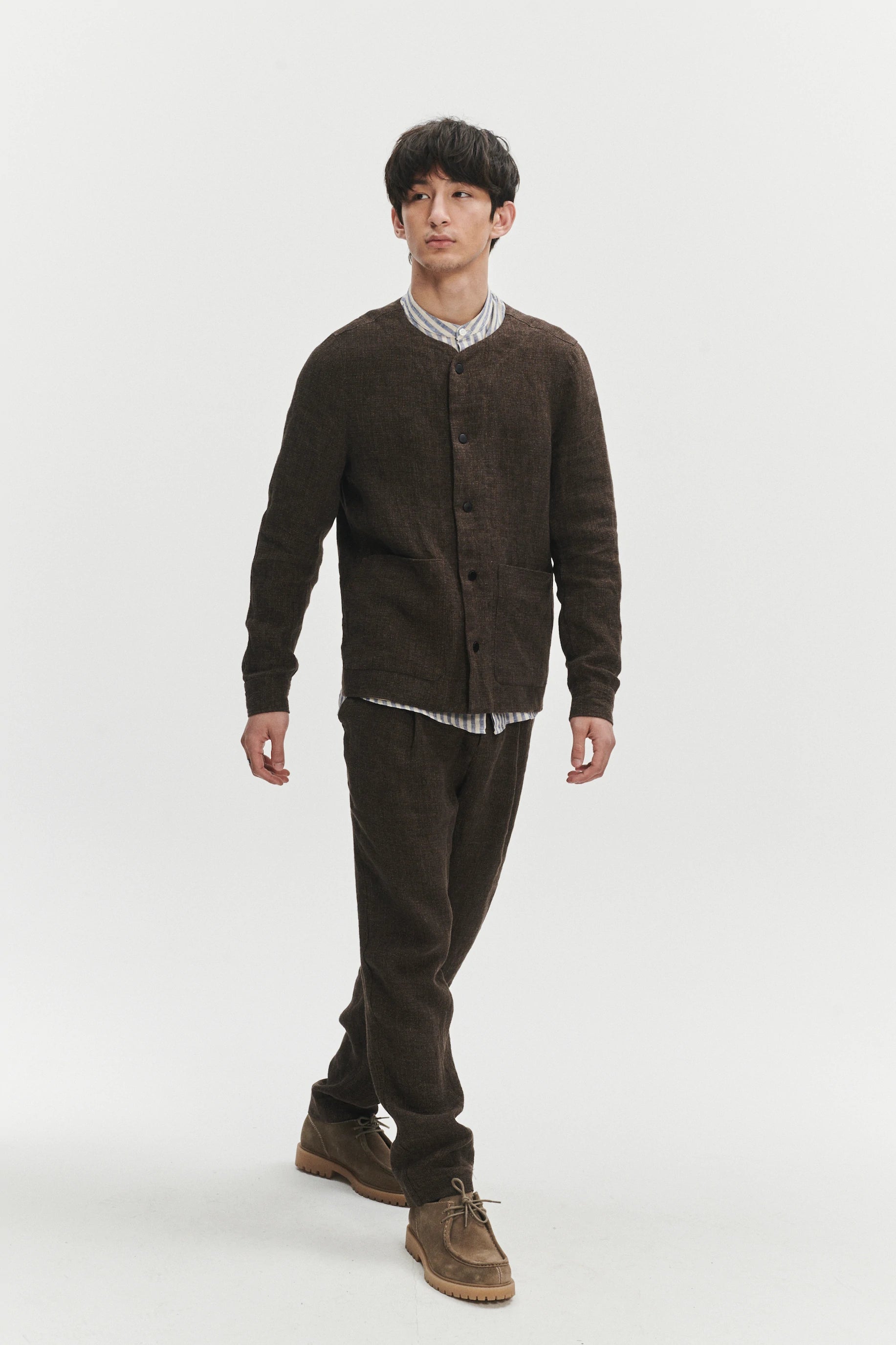 Round Collar Jacket in a Brown Fluid and Structured Italian Linen Crepe
