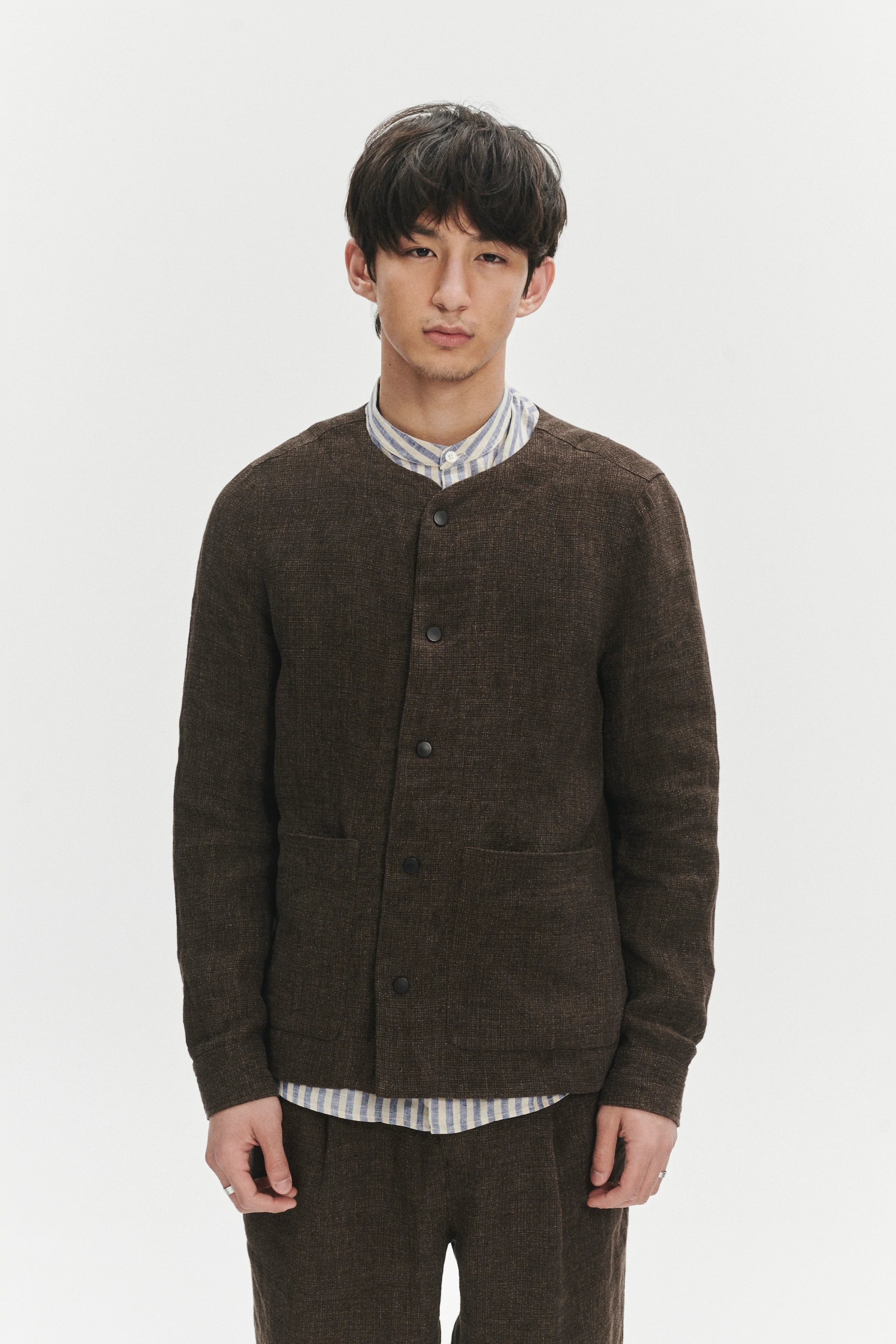 Round Collar Jacket in a Brown Fluid and Structured Italian Linen Crepe