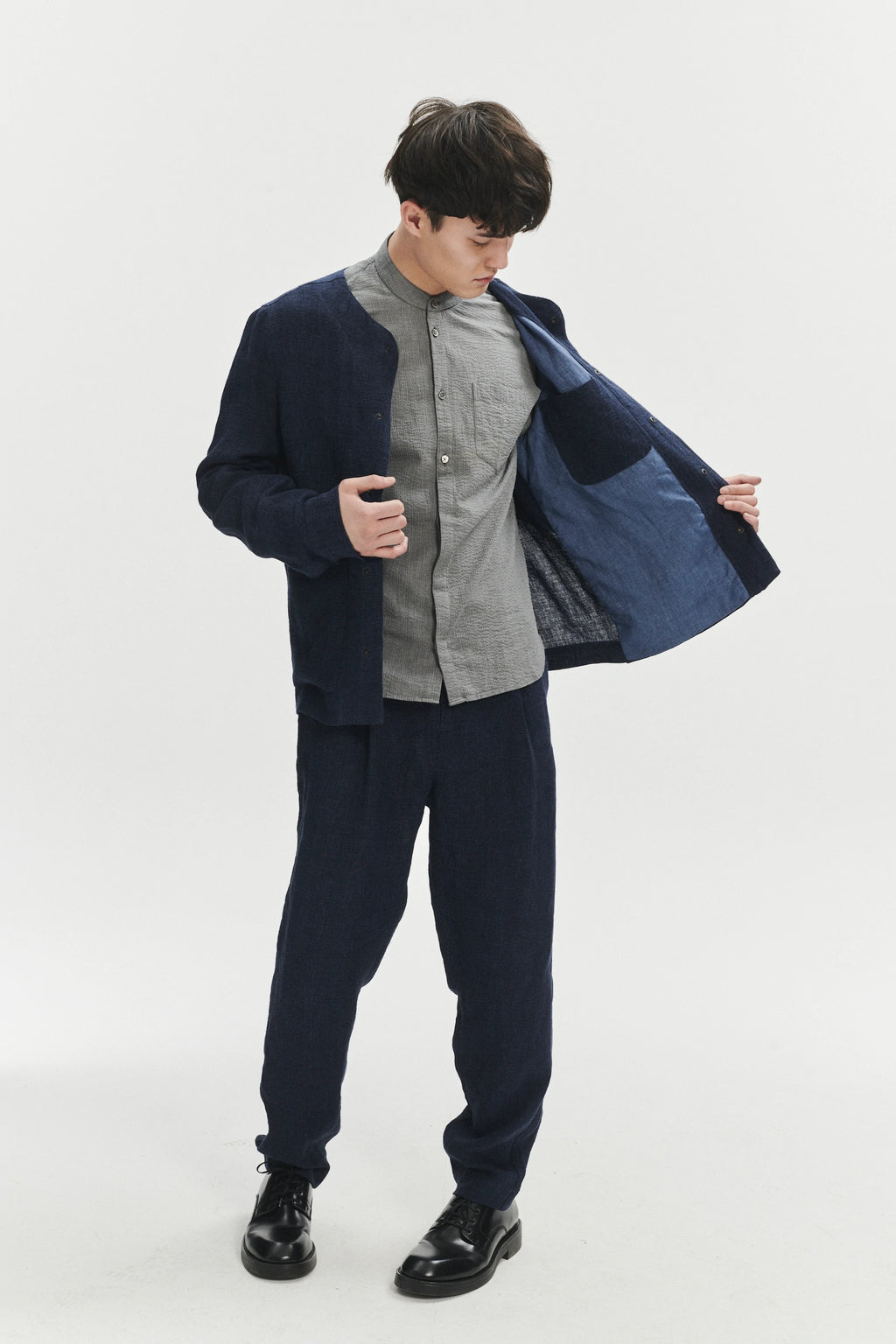 Genuine Trousers in a Navy Fluid and Structured Italian Linen Crepe