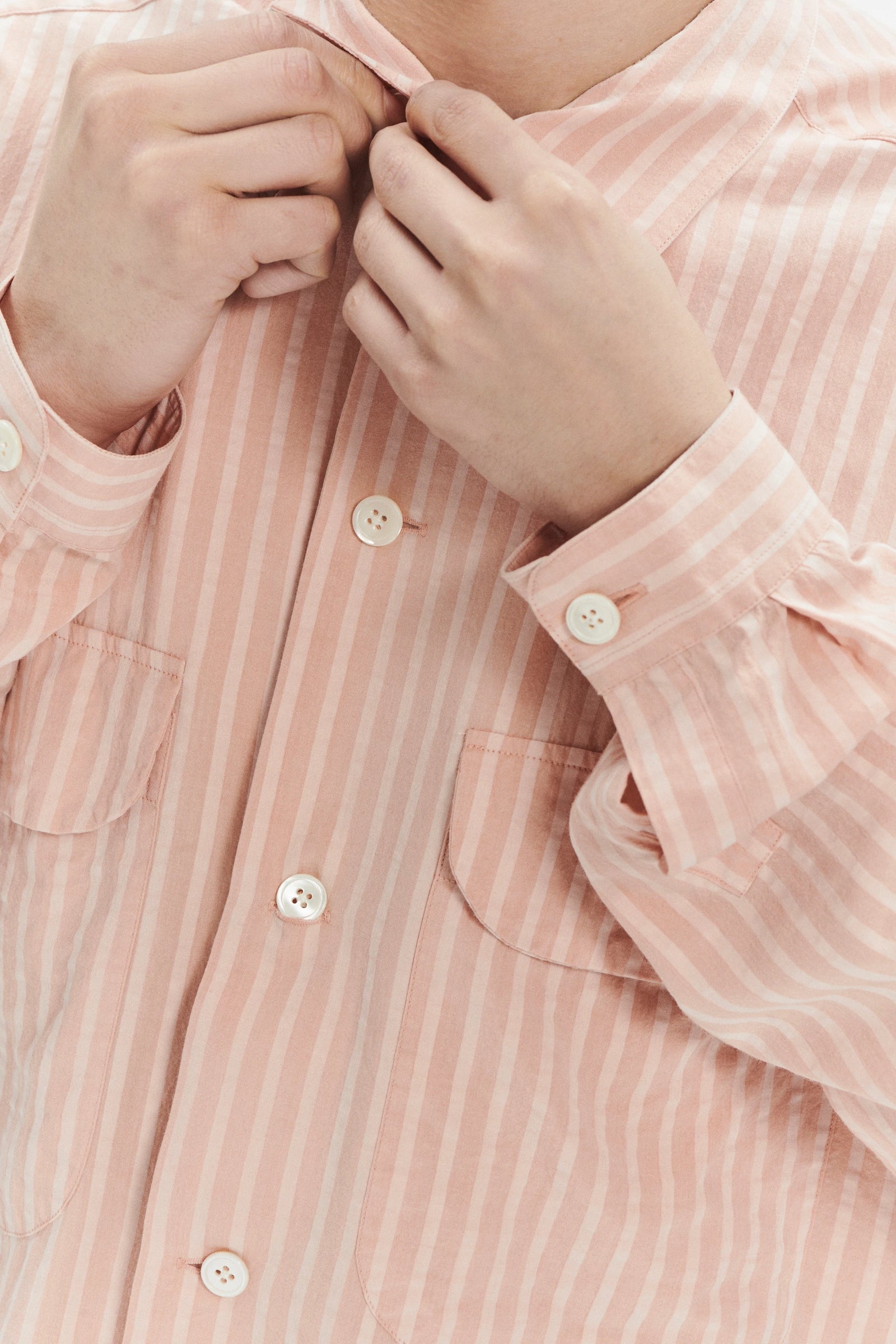 Relaxed Oversized Leisure Shirt in a Peach Pink Soft Lyocell Seersucker