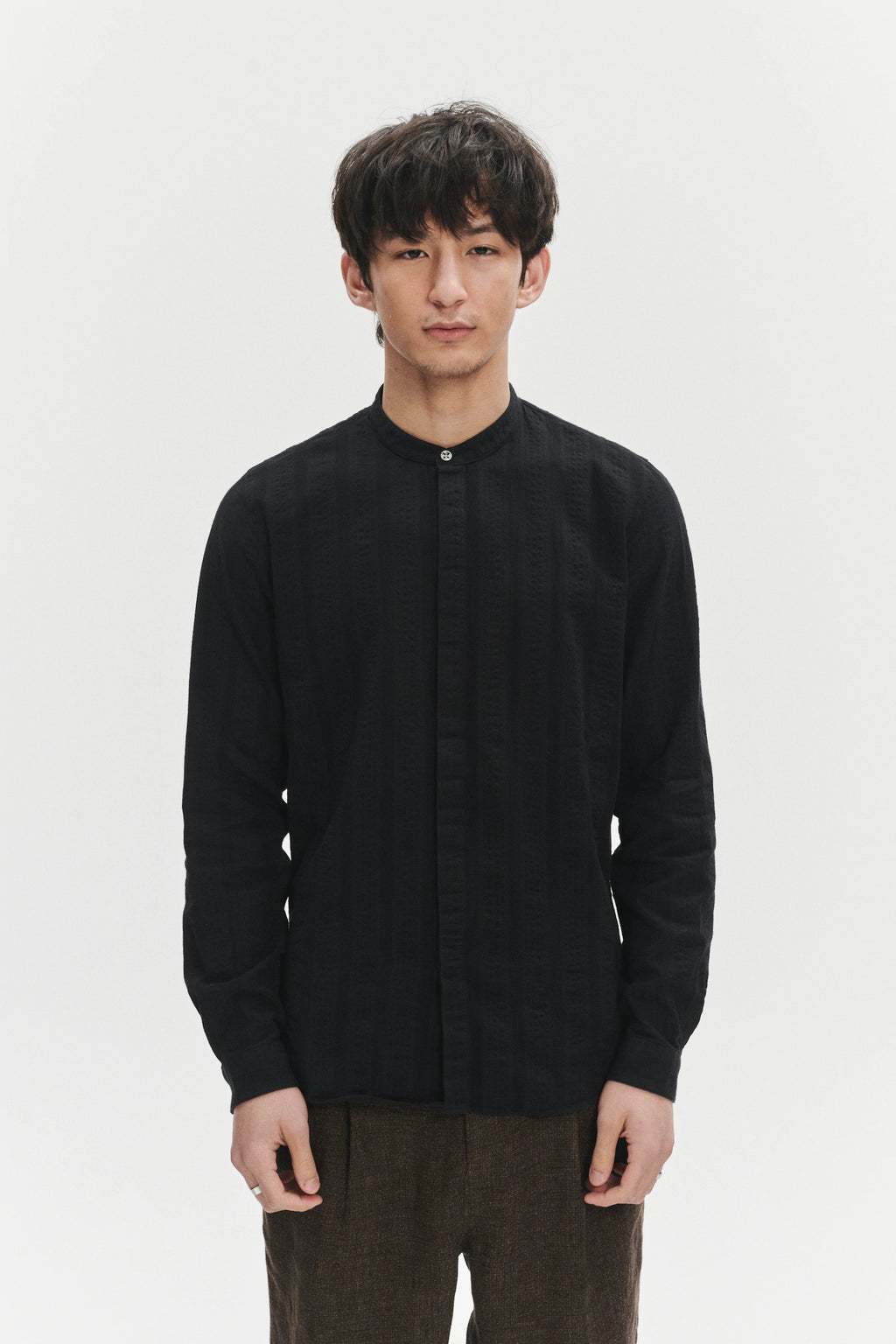 Zen Grandad Collar Shirt in a Black Portuguese Seersucker