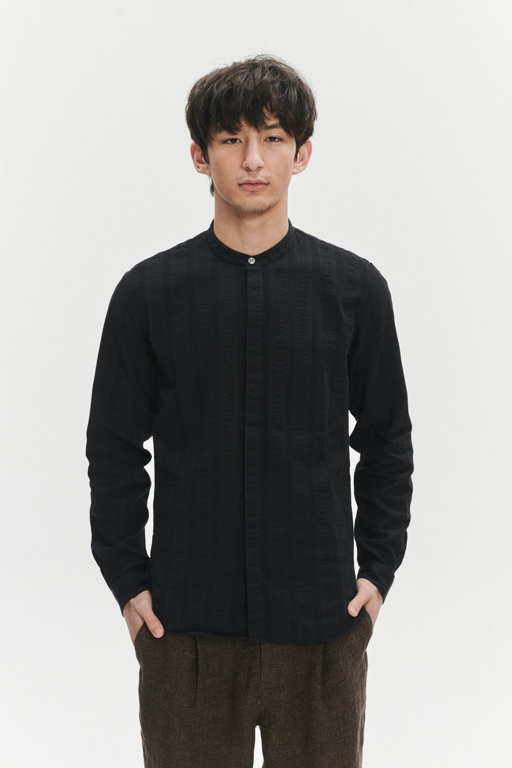 Zen Grandad Collar Shirt in a Black Portuguese Seersucker