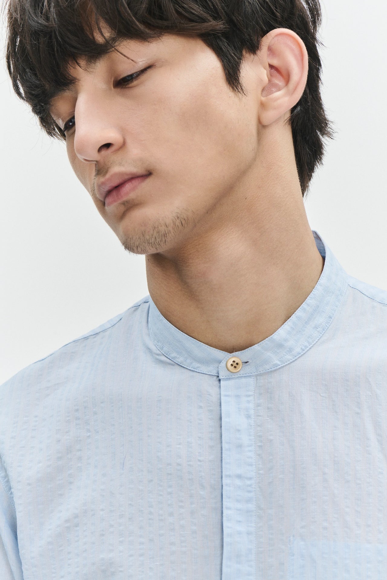 Zen Grandad Collar Shirt in a Light Blue Italian Cotton and Linen Blend Seersucker