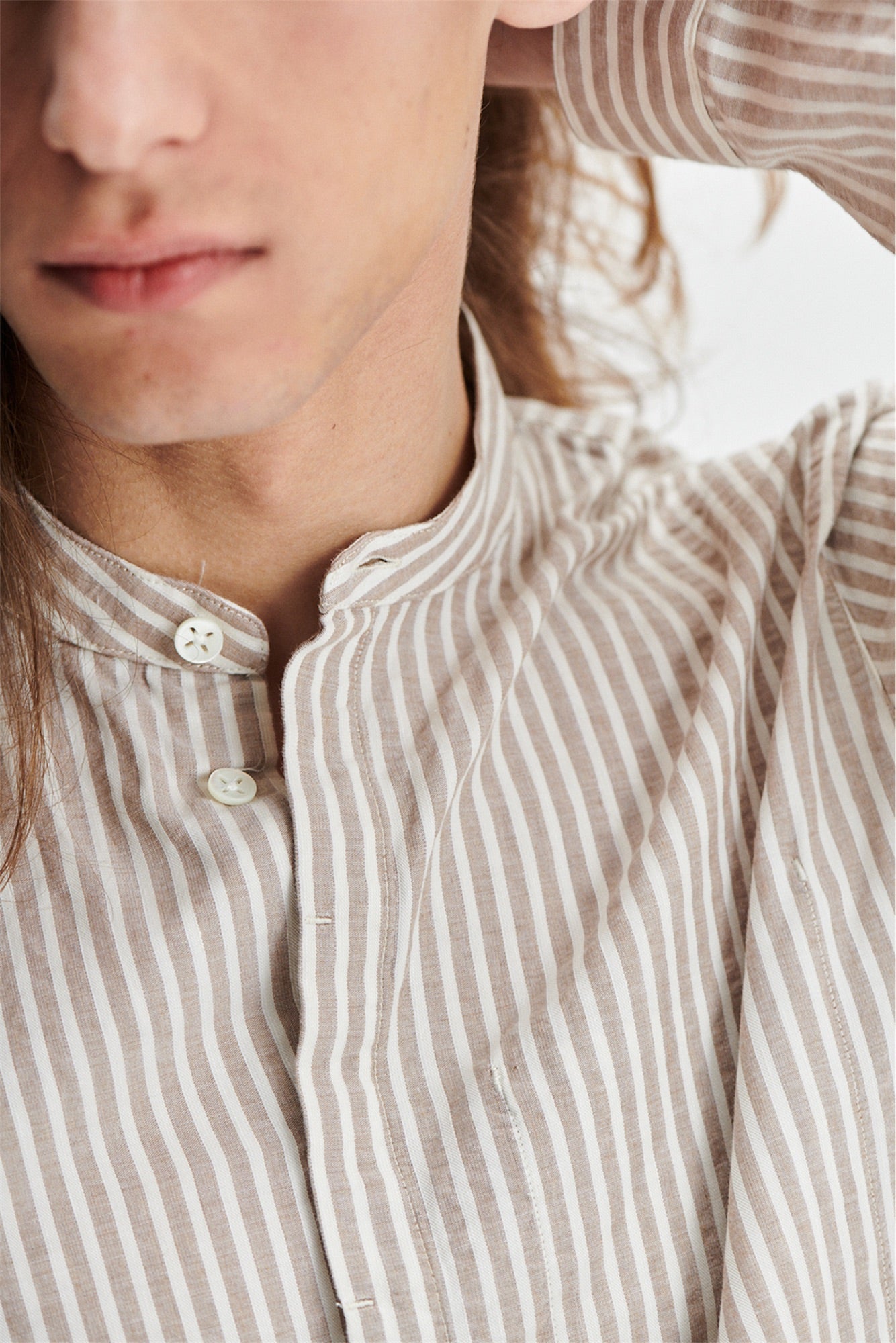 Zen Grandad Collar Shirt in a Beige Italian Cotton and Linen