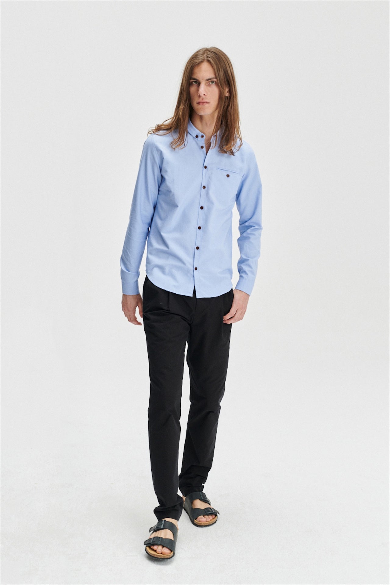Proper Shirt in the Finest Blue Portuguese Oxford Cotton with Wooden Buttons