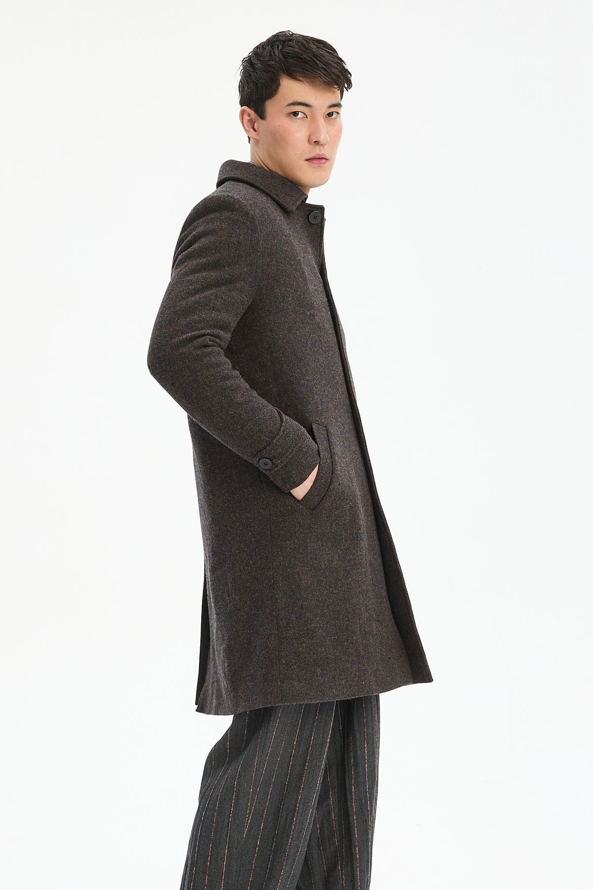 Praha Coat in Dark Brown Japanese Wool with MEIDA Thermo Insulation
