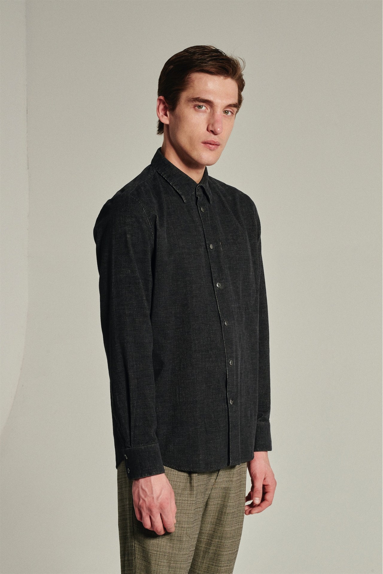 Feel Good Shirt in an Anthracite Grey Japanese Baby Corduroy Cotton
