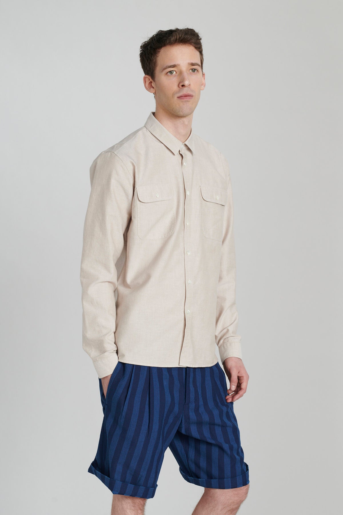 Proper Double Pocket Shirt in a Beige Portuguese Oxford Cotton