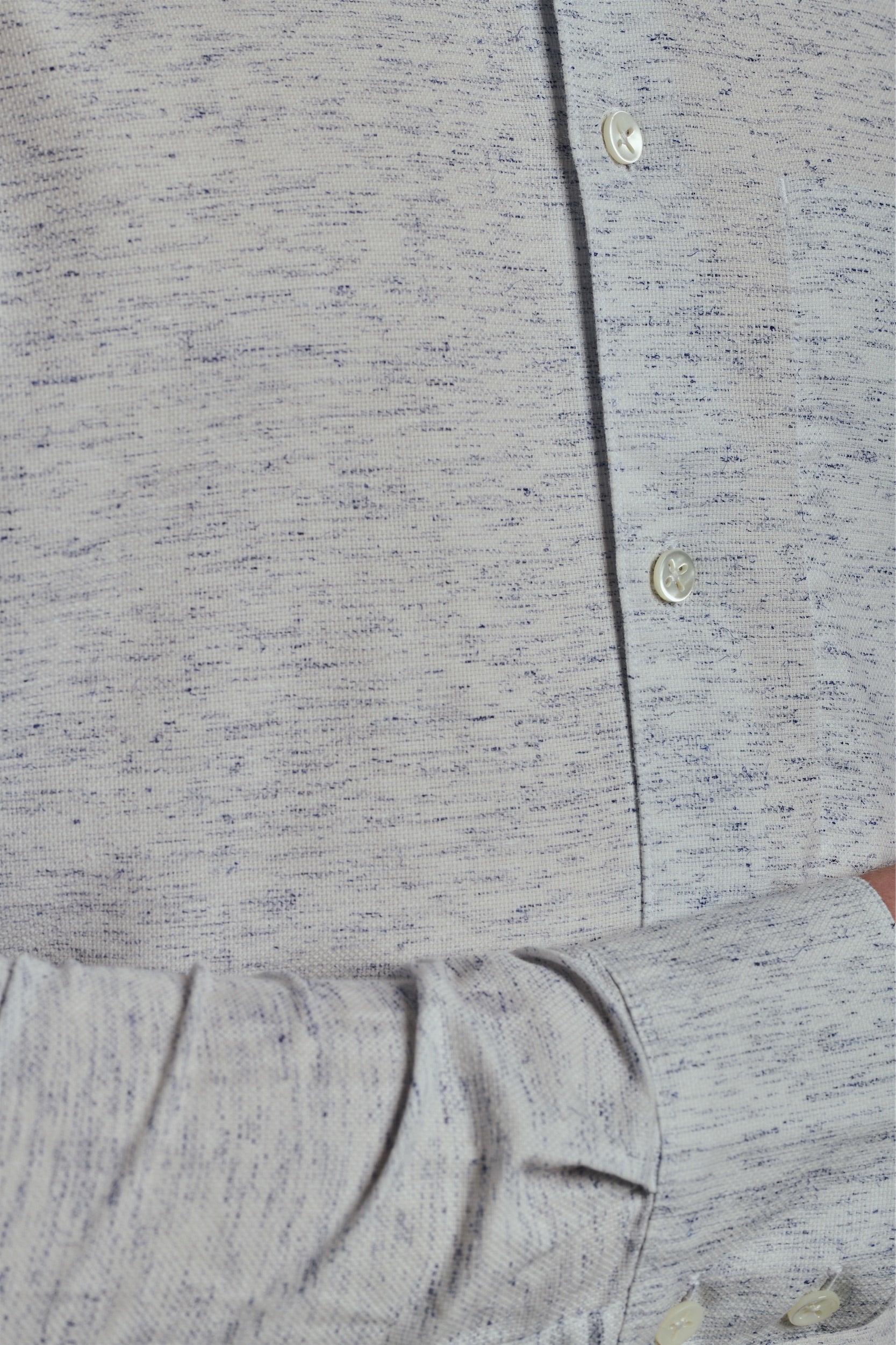 Feel Good Shirt in an Off-White Soft Airy Sustainable Italian Cotton and Recycled Polyester Blend by Cottonificio Canclini