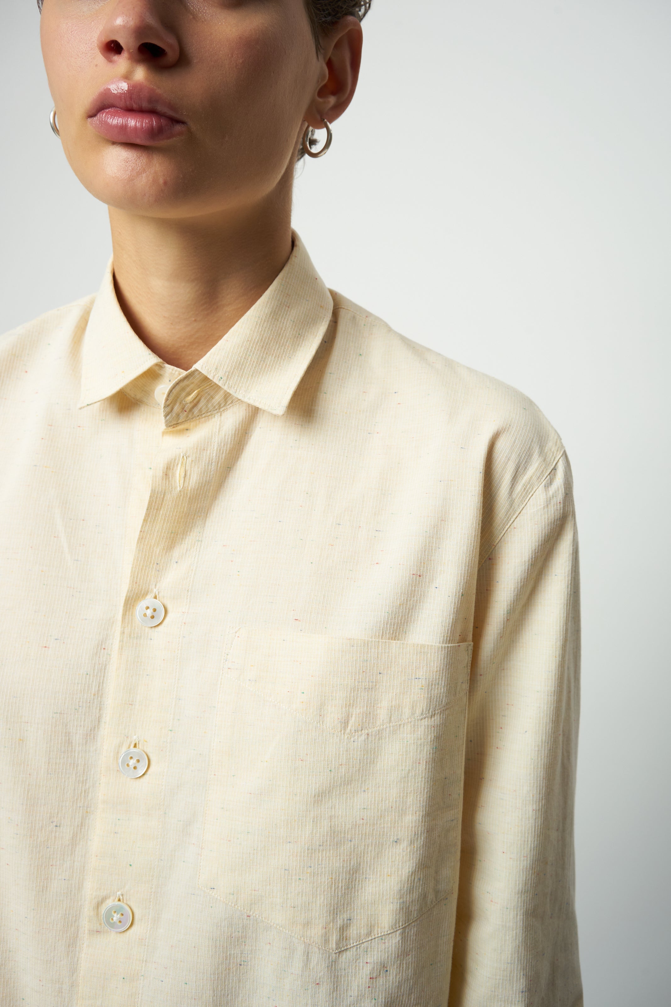 Relaxed Cropped Shirt in a Creamy Yellow White Soft Italian Cotton